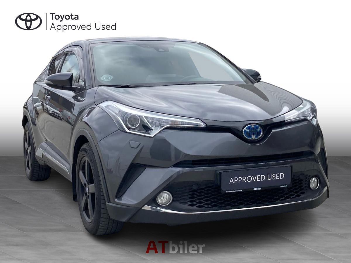 Sort Toyota C-HR fra 2019