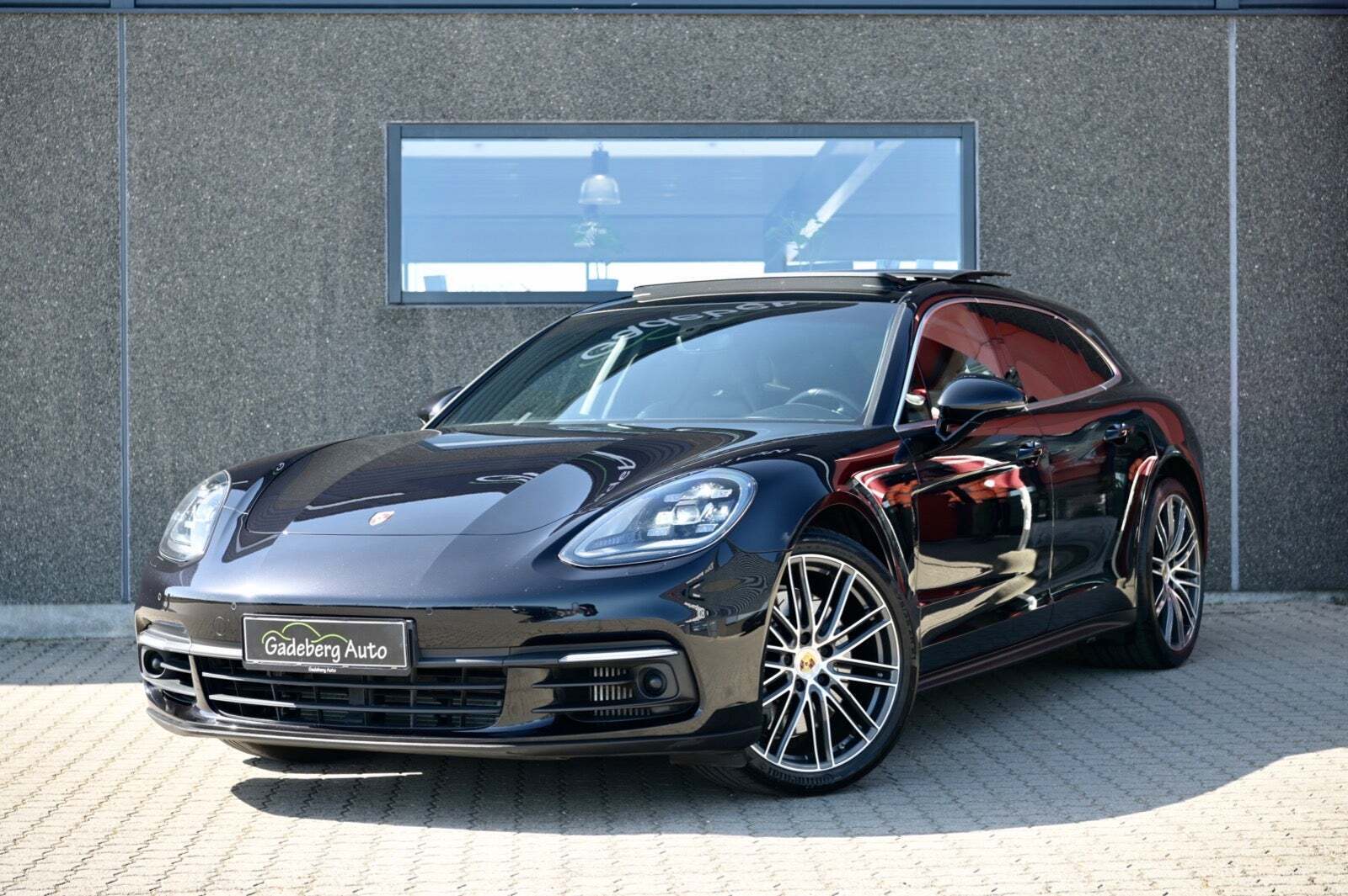 Porsche Panamera 4S