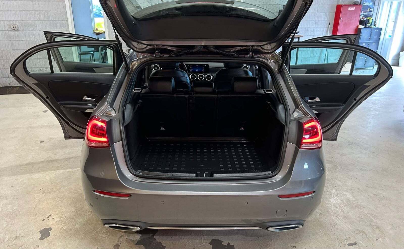 undefined Mercedes A200 fra 2018