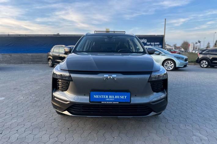 Grå Aiways U5 fra 2023 set udefra