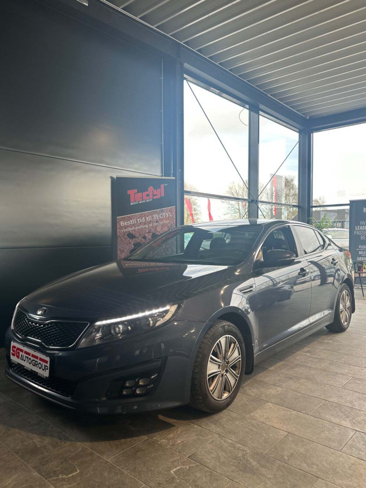 Blå Kia Optima fra 2015