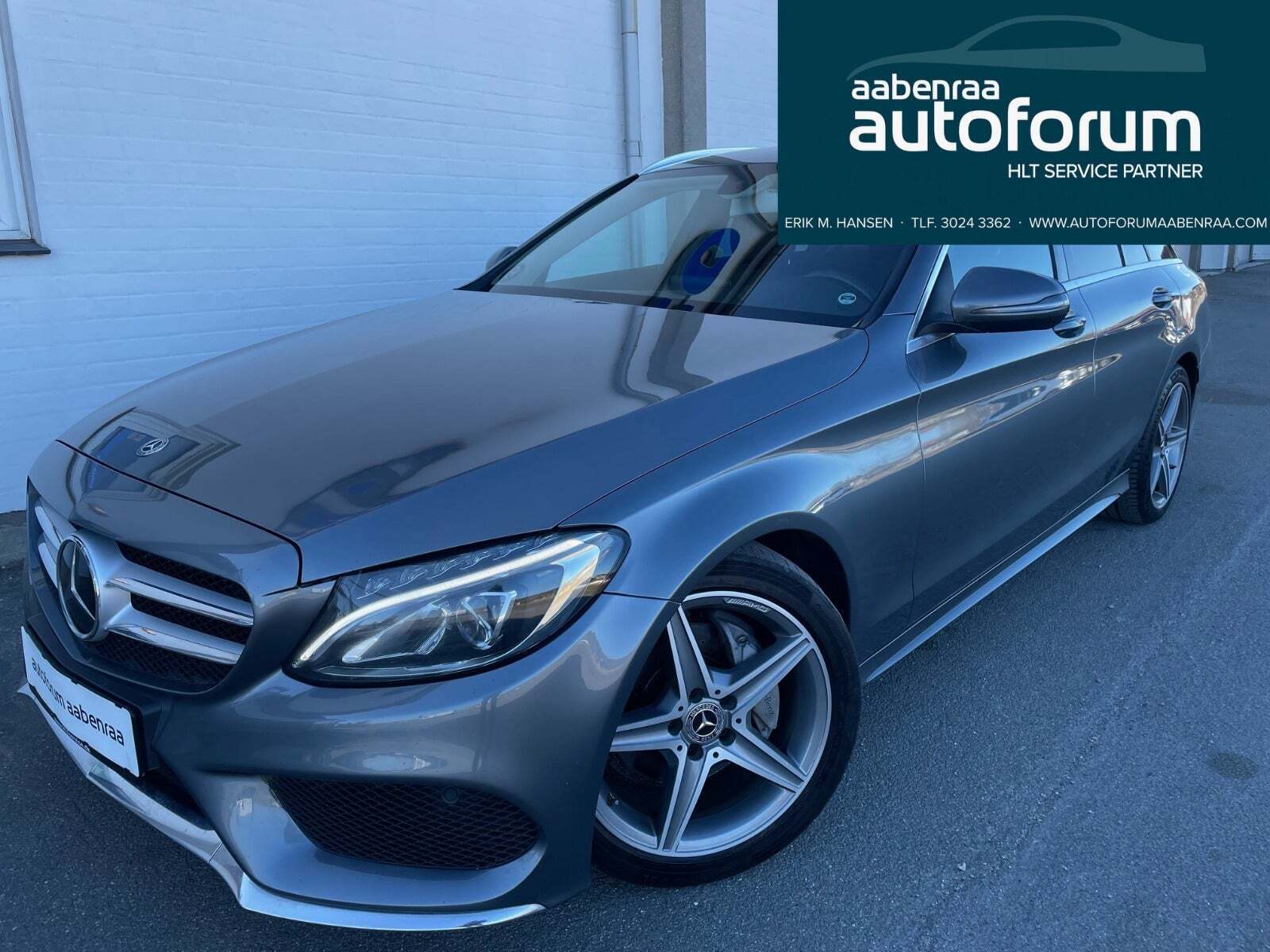 Grå Mercedes C220 d fra 2017 set udefra