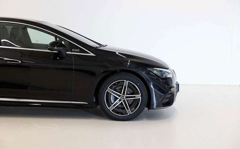 Mercedes EQE350