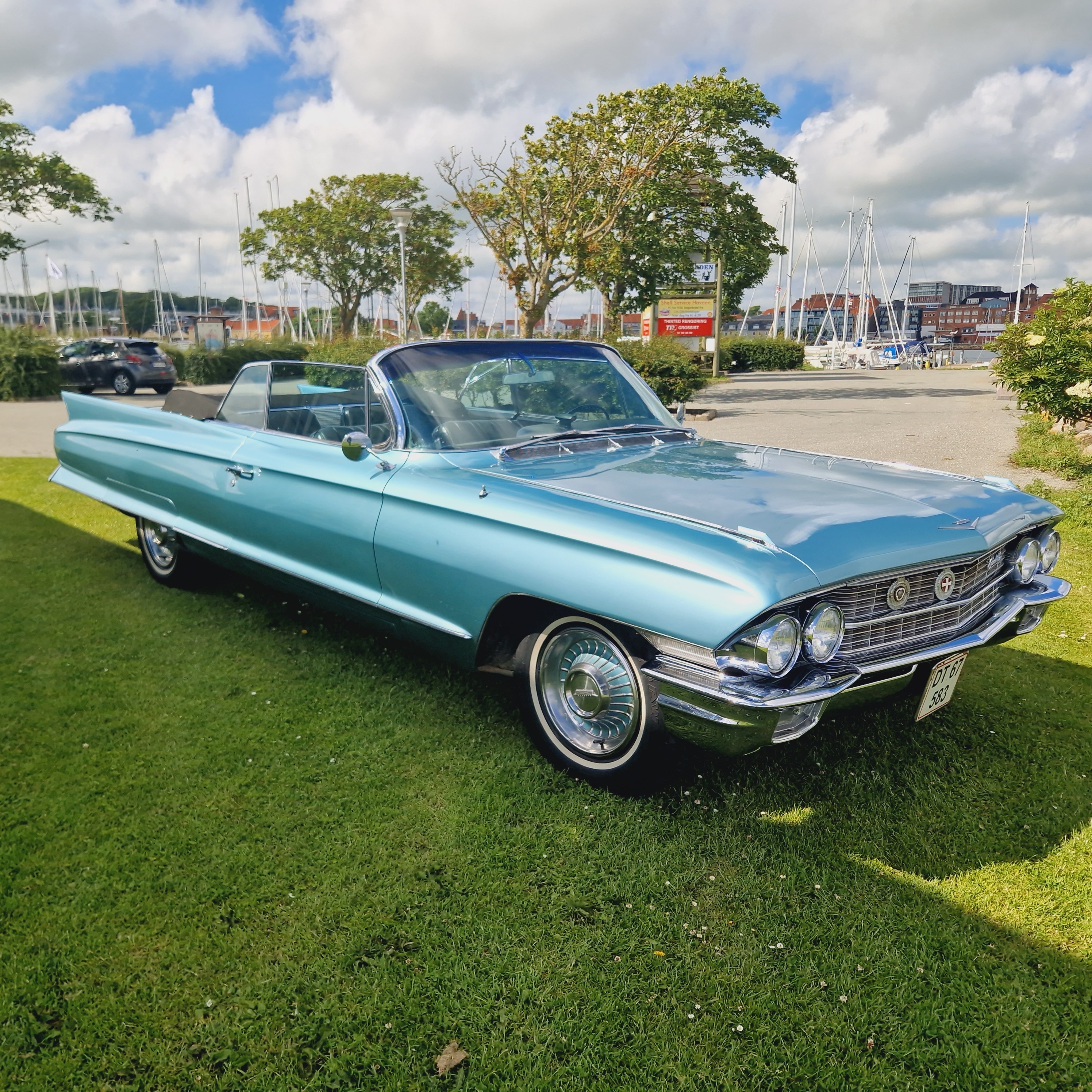 Cadillac De Ville 6,4 Cabriolet