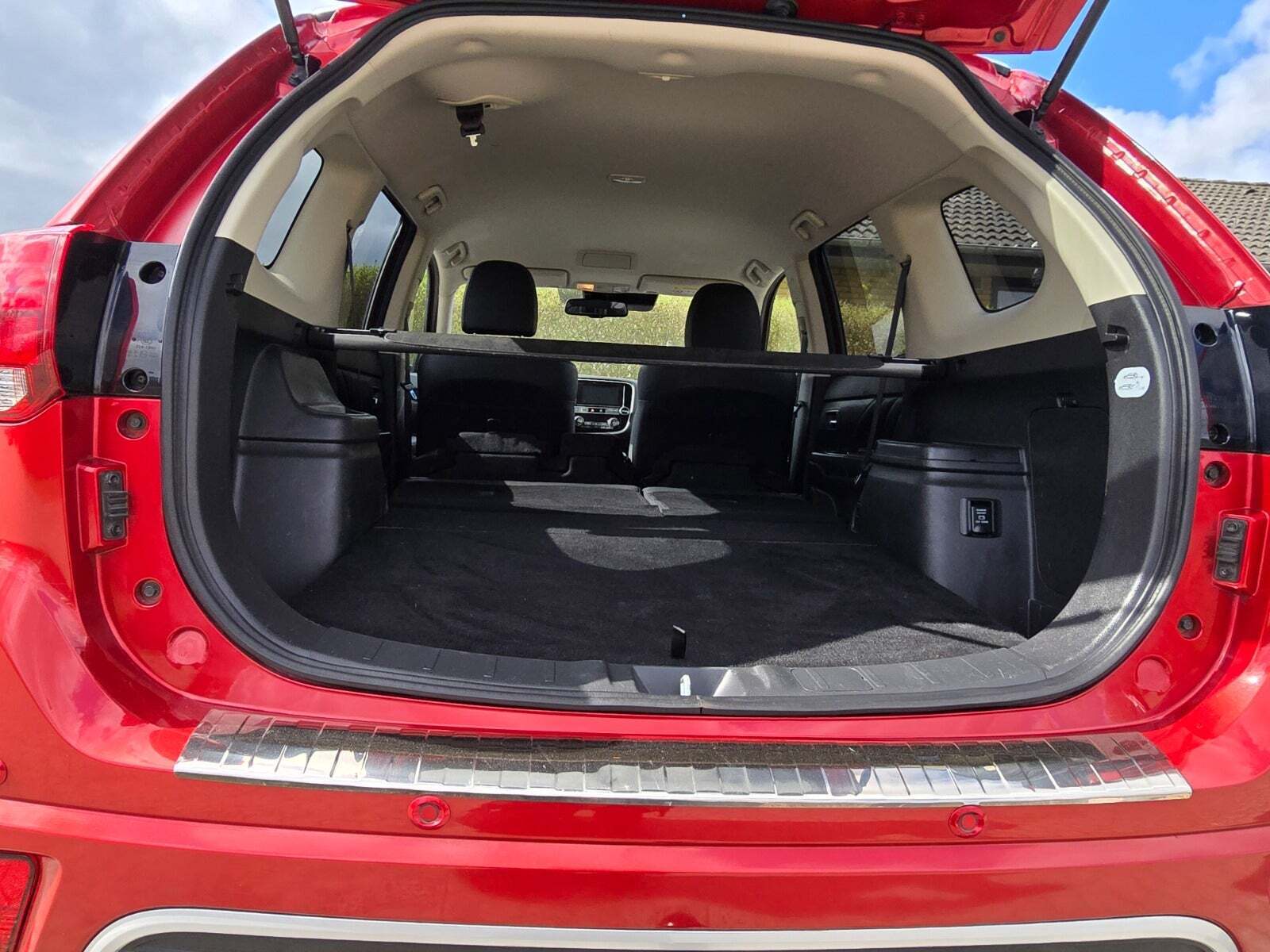 undefined Mitsubishi Outlander fra 2019