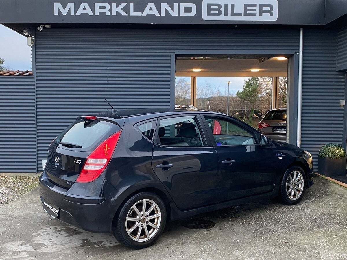 Sort Hyundai i30 fra 2011