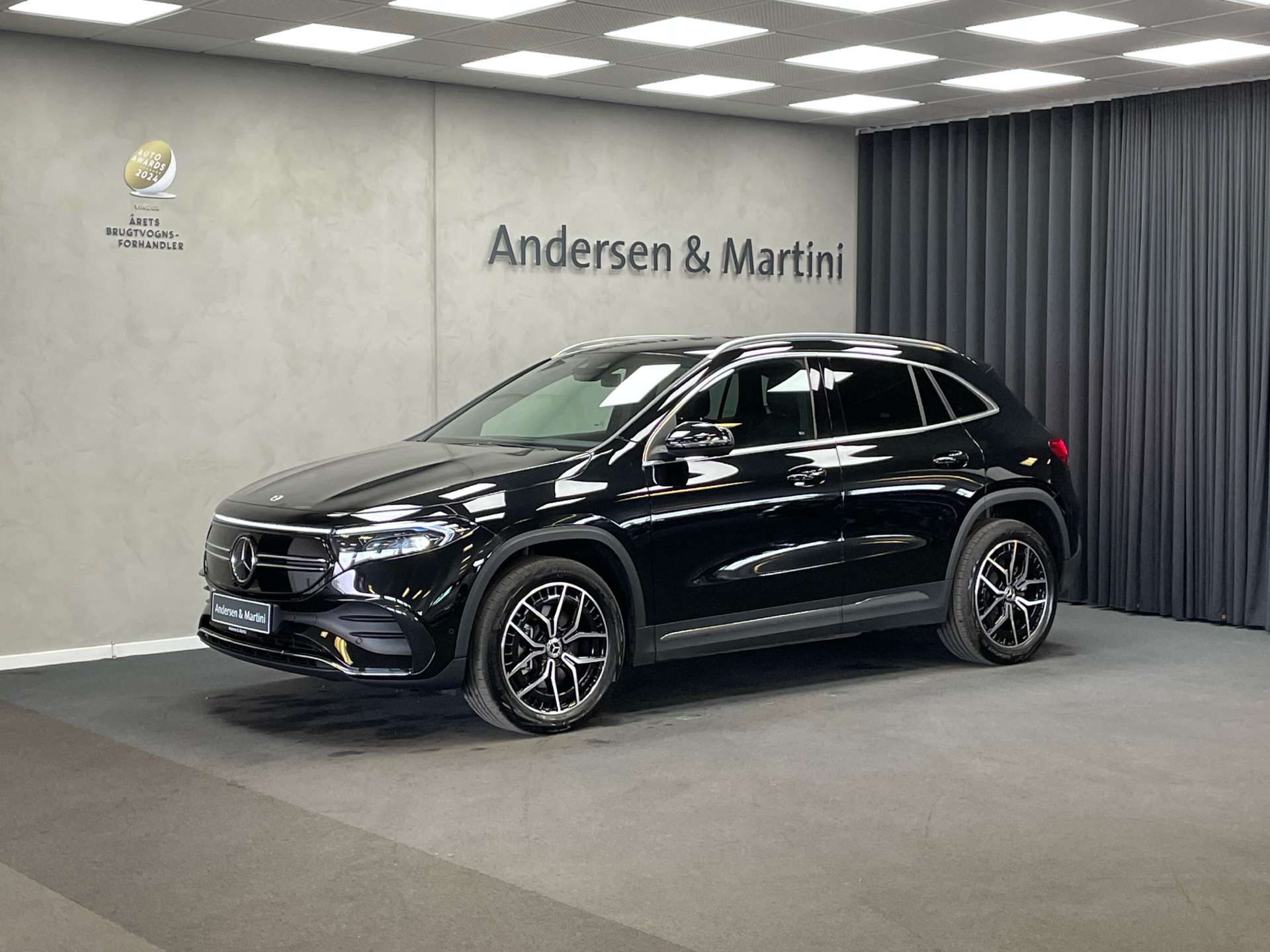 Sort Mercedes EQA 250+ fra 2024