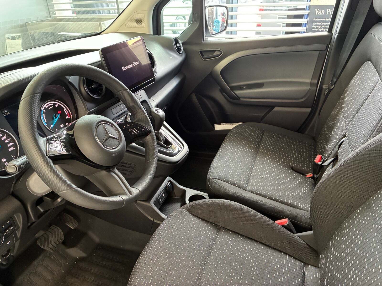 Mercedes eCitan A2 PRO Van