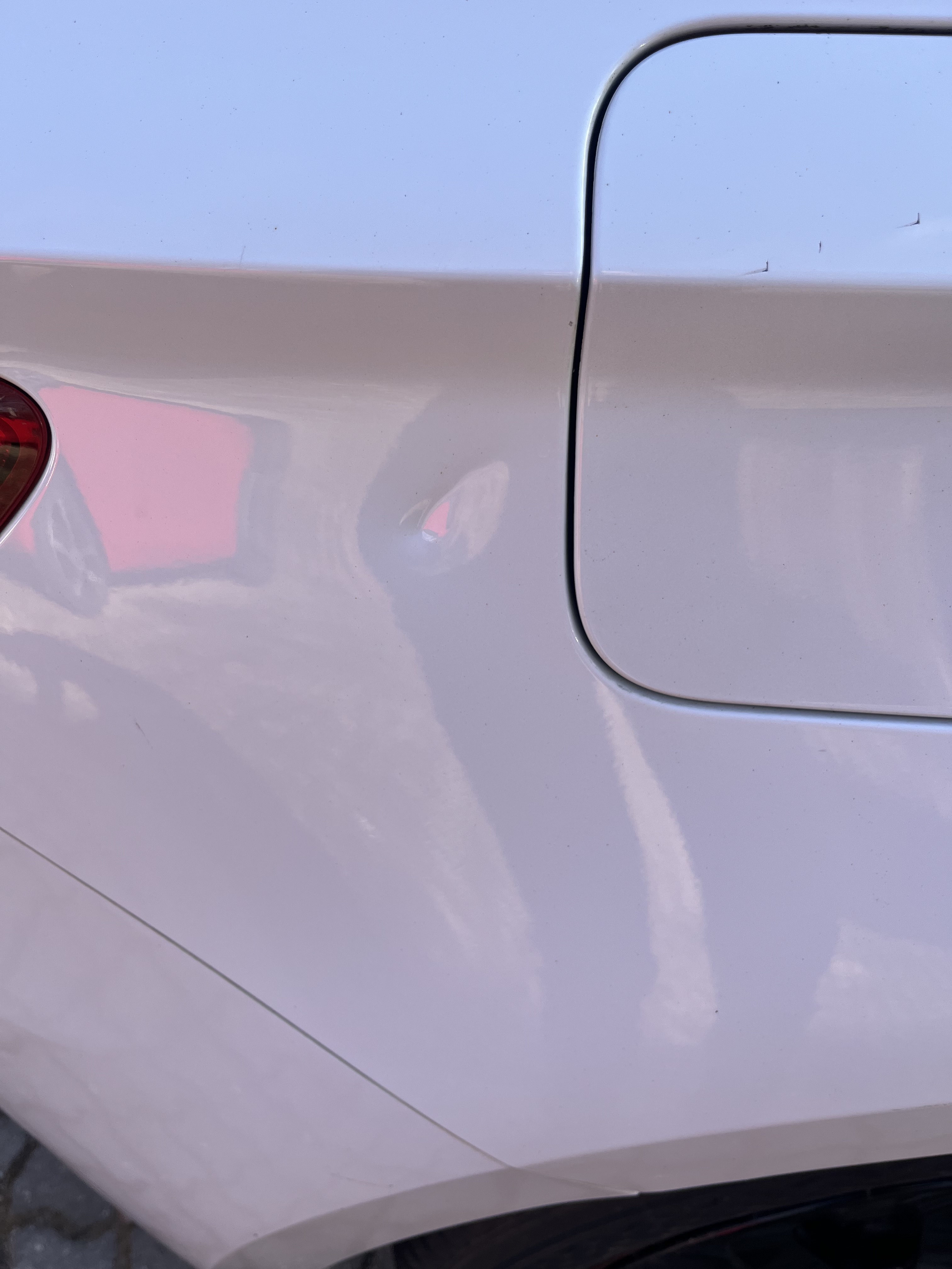 Hvid Seat Leon fra 2016