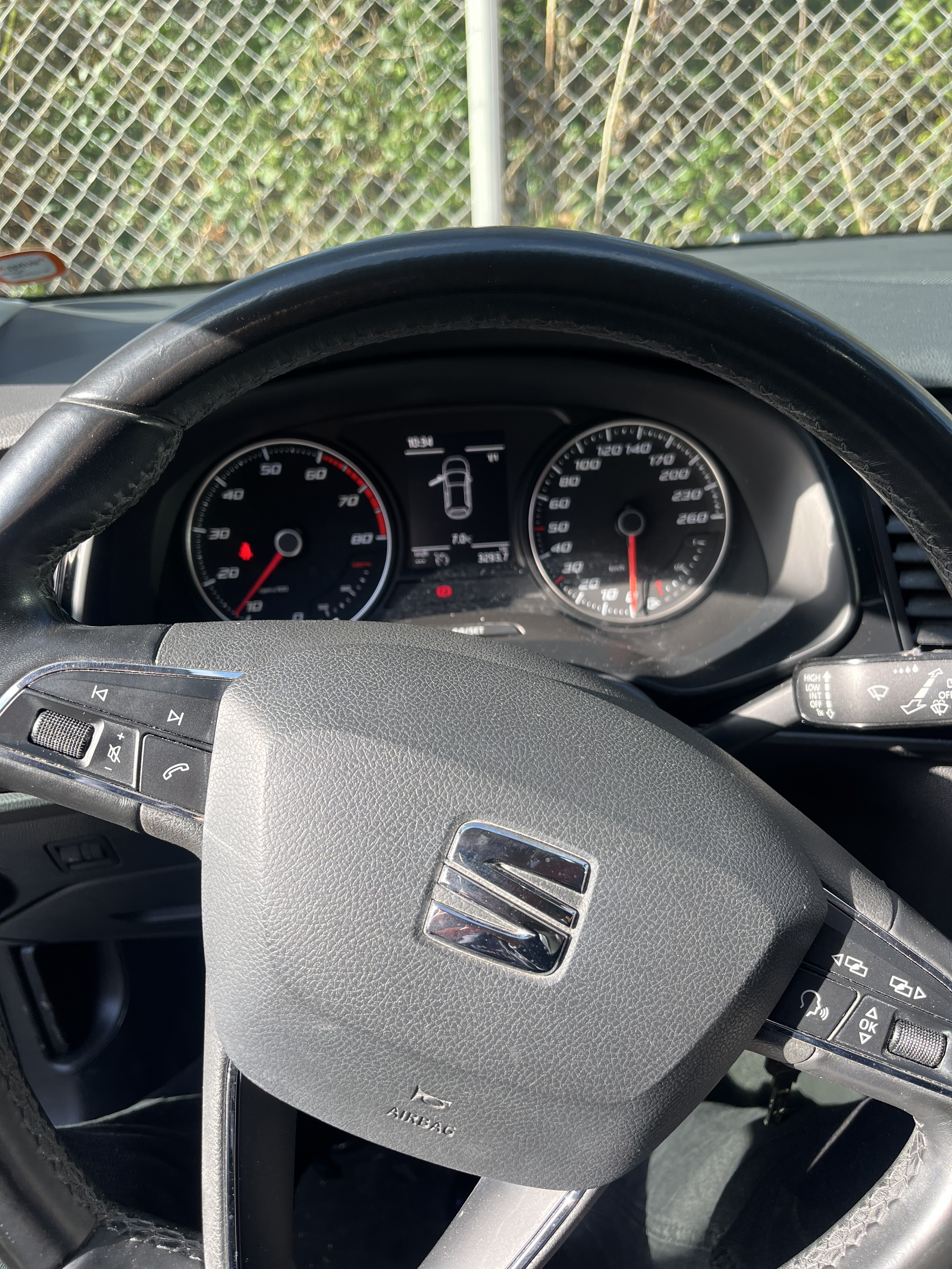 Hvid Seat Leon fra 2016