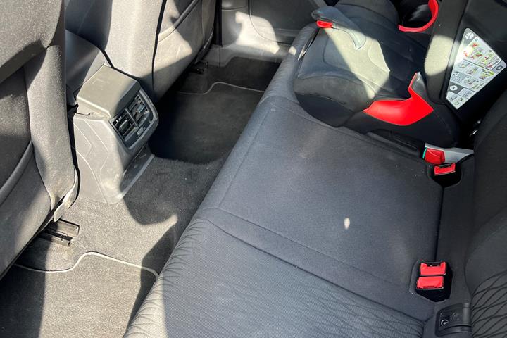 Hvid Seat Leon fra 2016