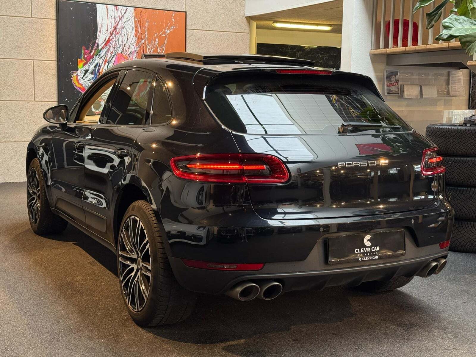 Porsche Macan S