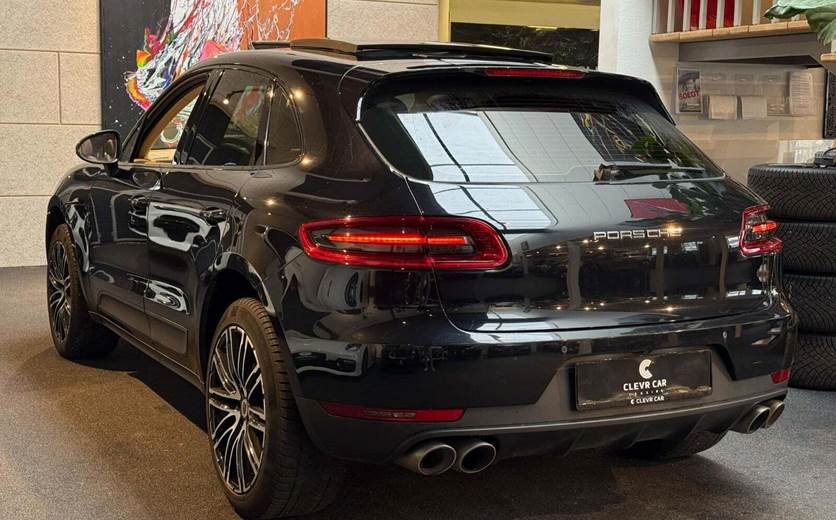 Porsche Macan S