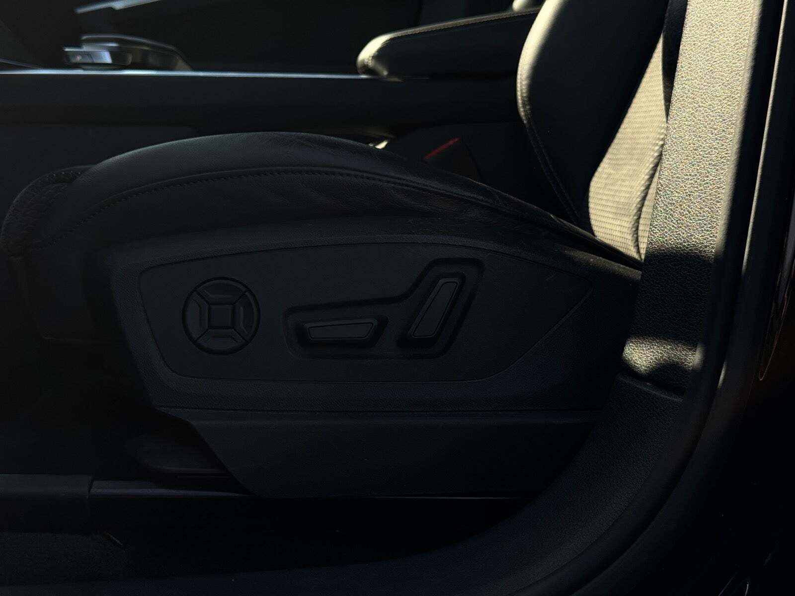 Audi e-tron 55 S-line quattro