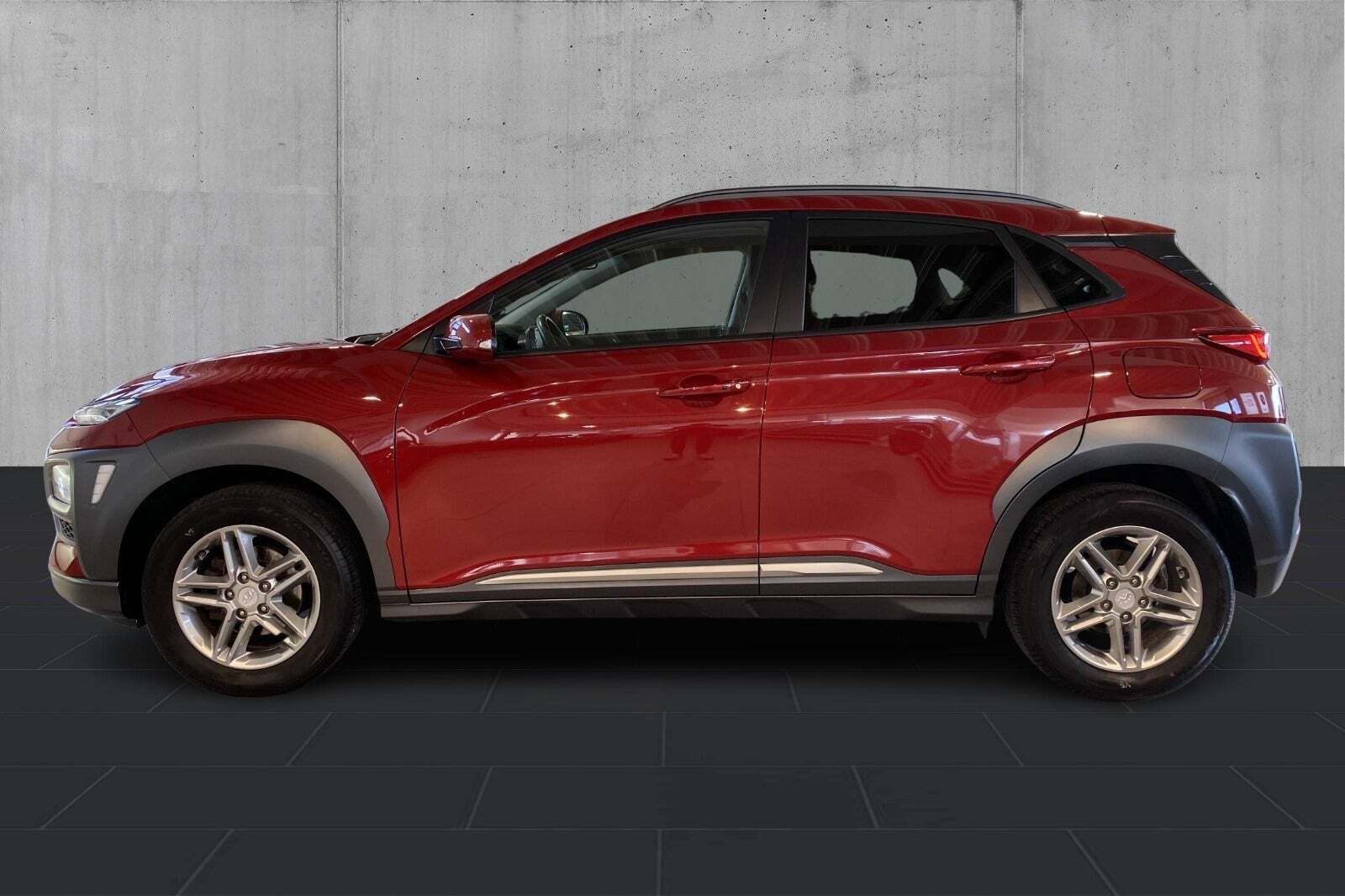 Rød Hyundai Kona fra 2018