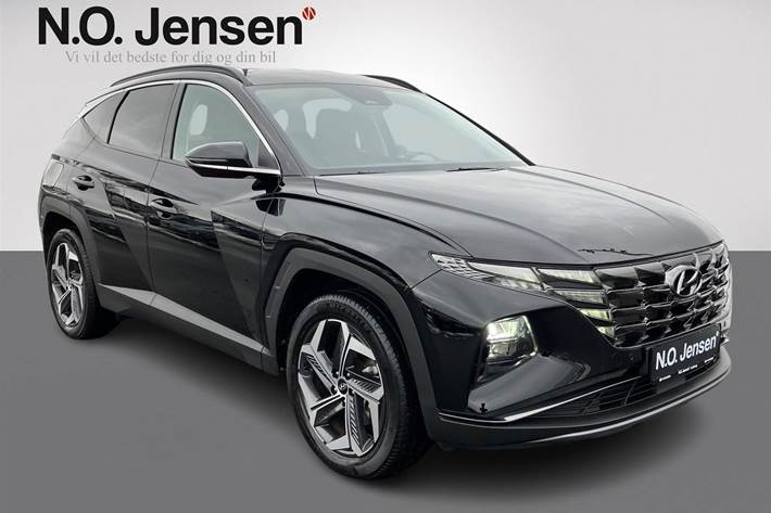 Sort Hyundai Tucson fra 2021 set udefra