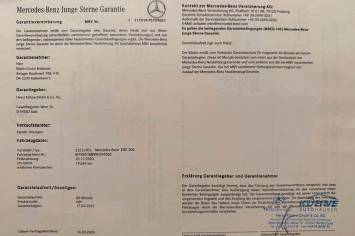 Sort Mercedes EQE300 fra 2023