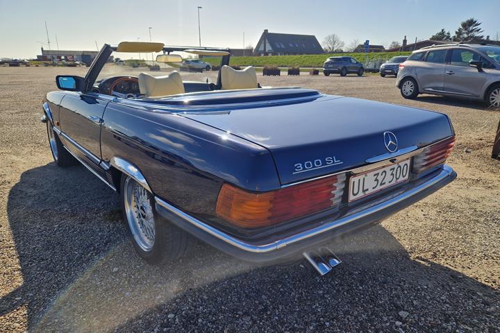 undefined Mercedes 280 SLC fra 1976