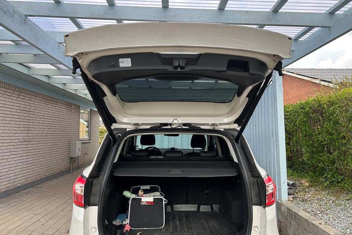 Hvid Ford Kuga fra 2018
