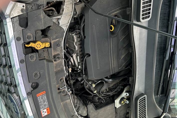 Hvid Ford Kuga fra 2018