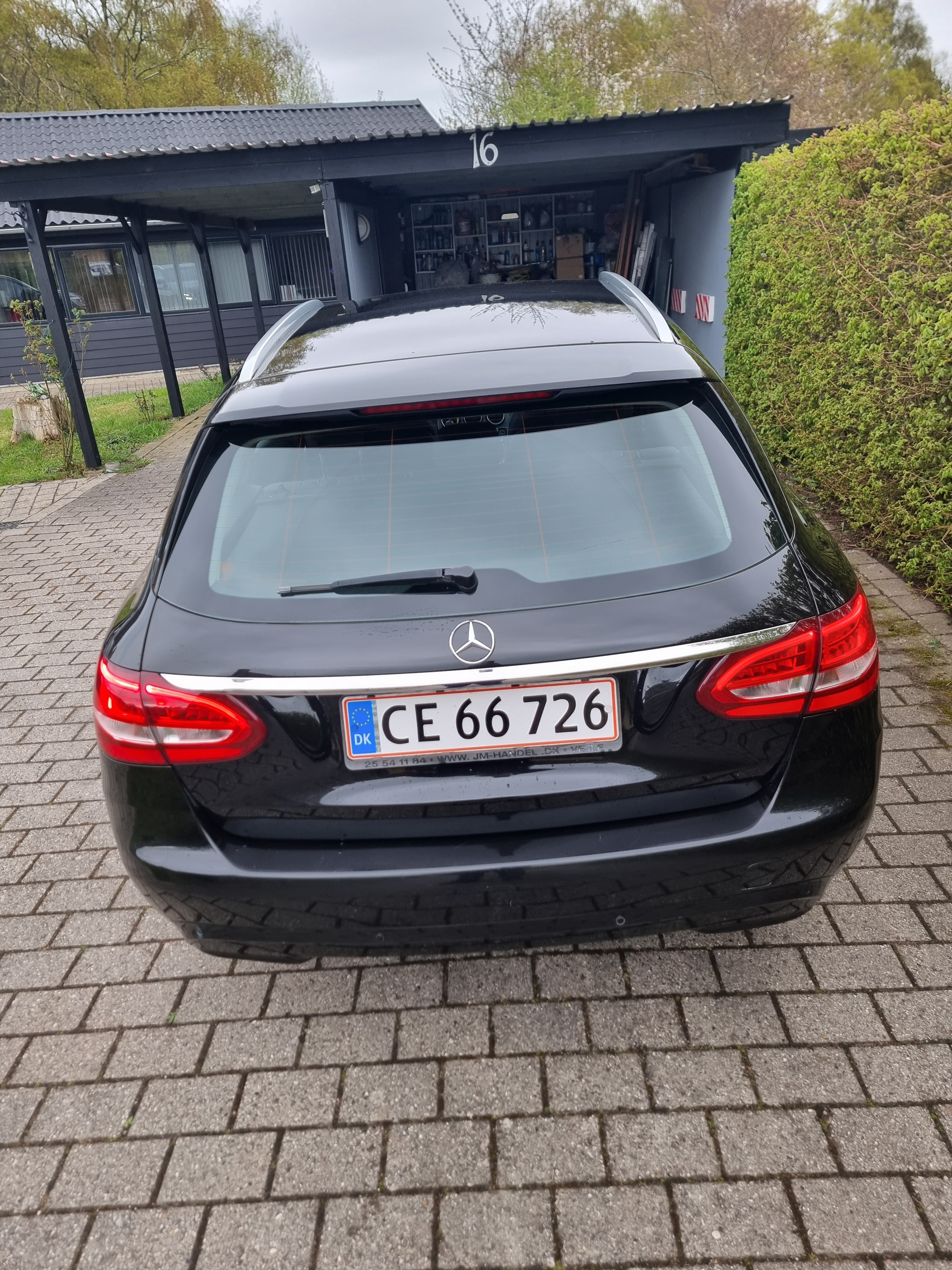 Mercedes C-Klasse 1,6 200 d St.Car 7G-TRONIC PLUS