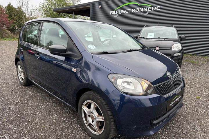 Blå Skoda Citigo fra 2013