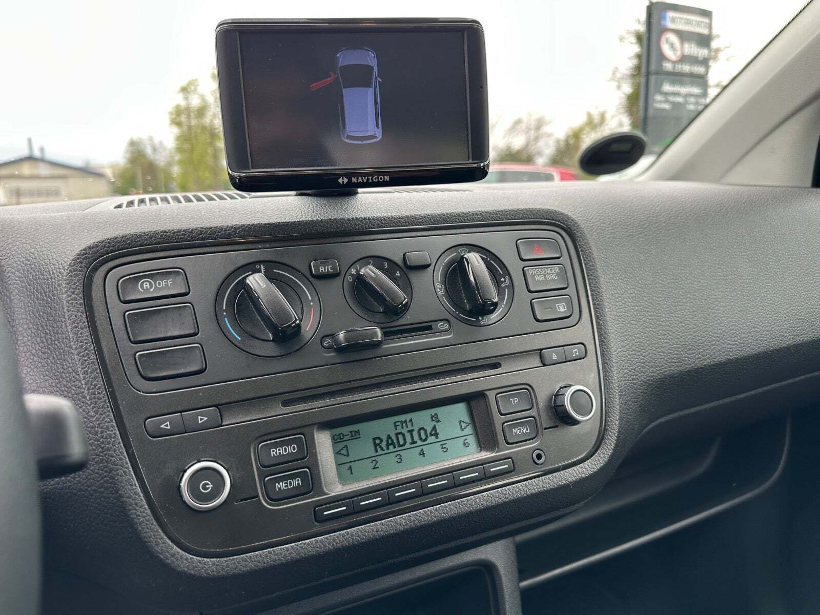 Blå Skoda Citigo fra 2013