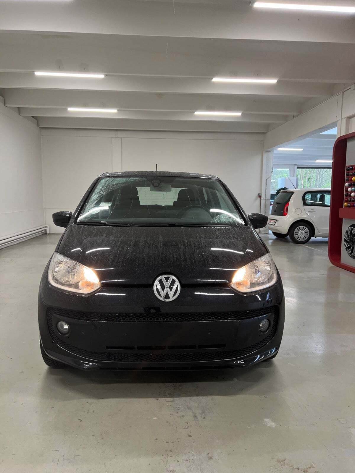 Sort VW UP! fra 2014