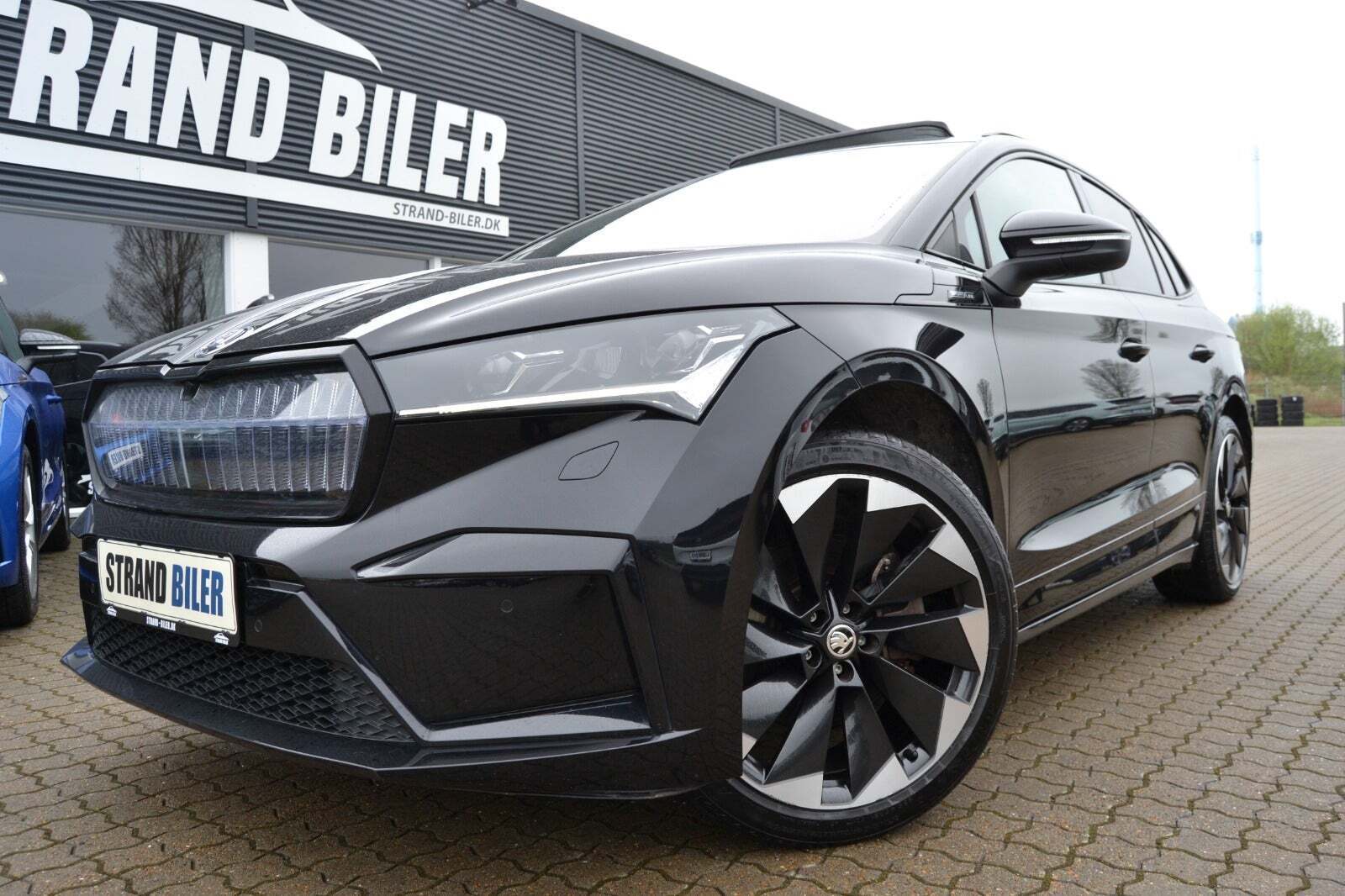 Sort Skoda Enyaq fra 2022