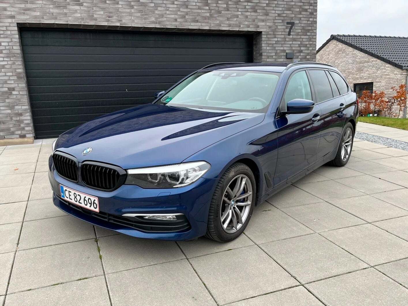 BMW 520i