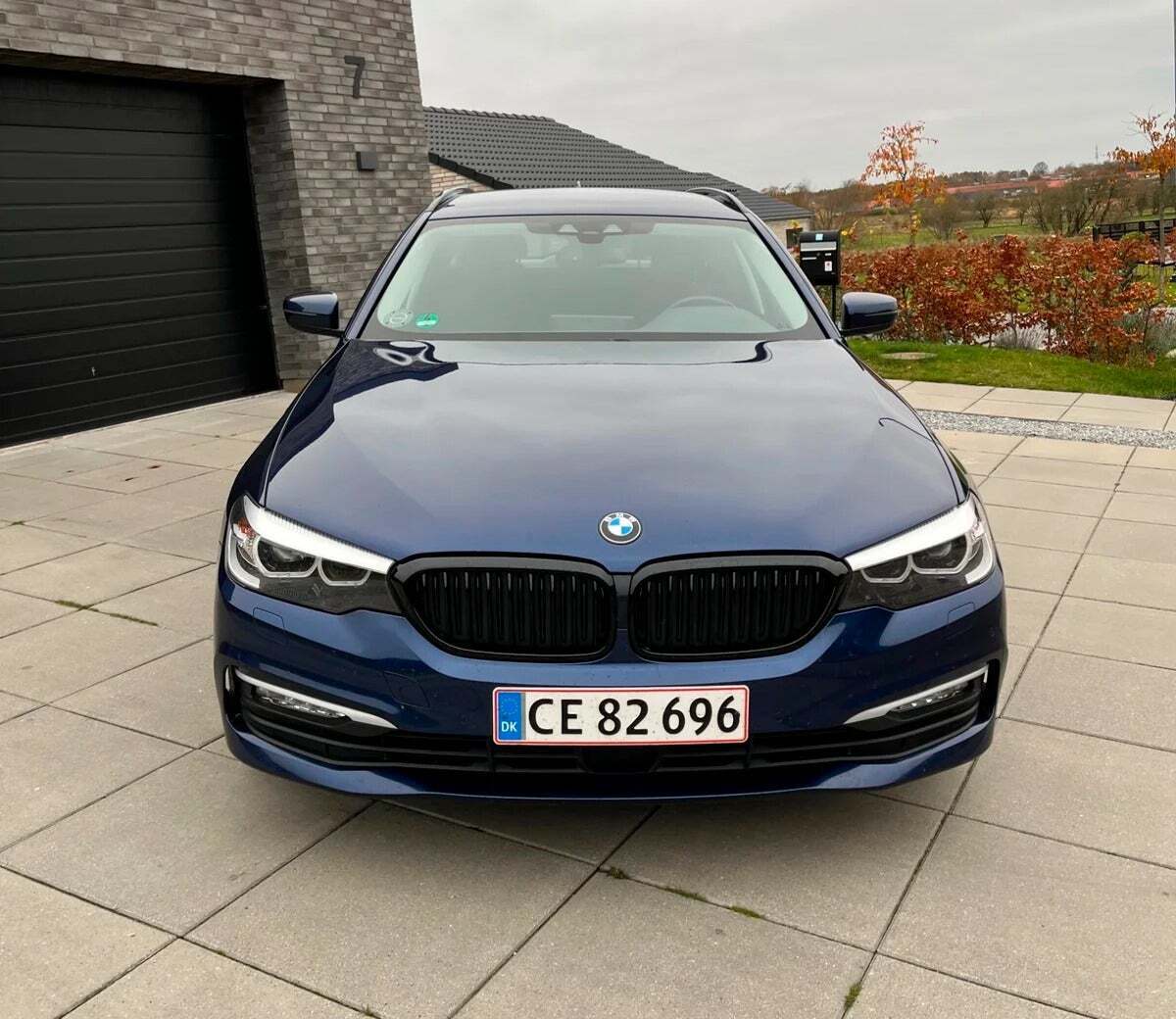 Sort BMW 520i fra 2018