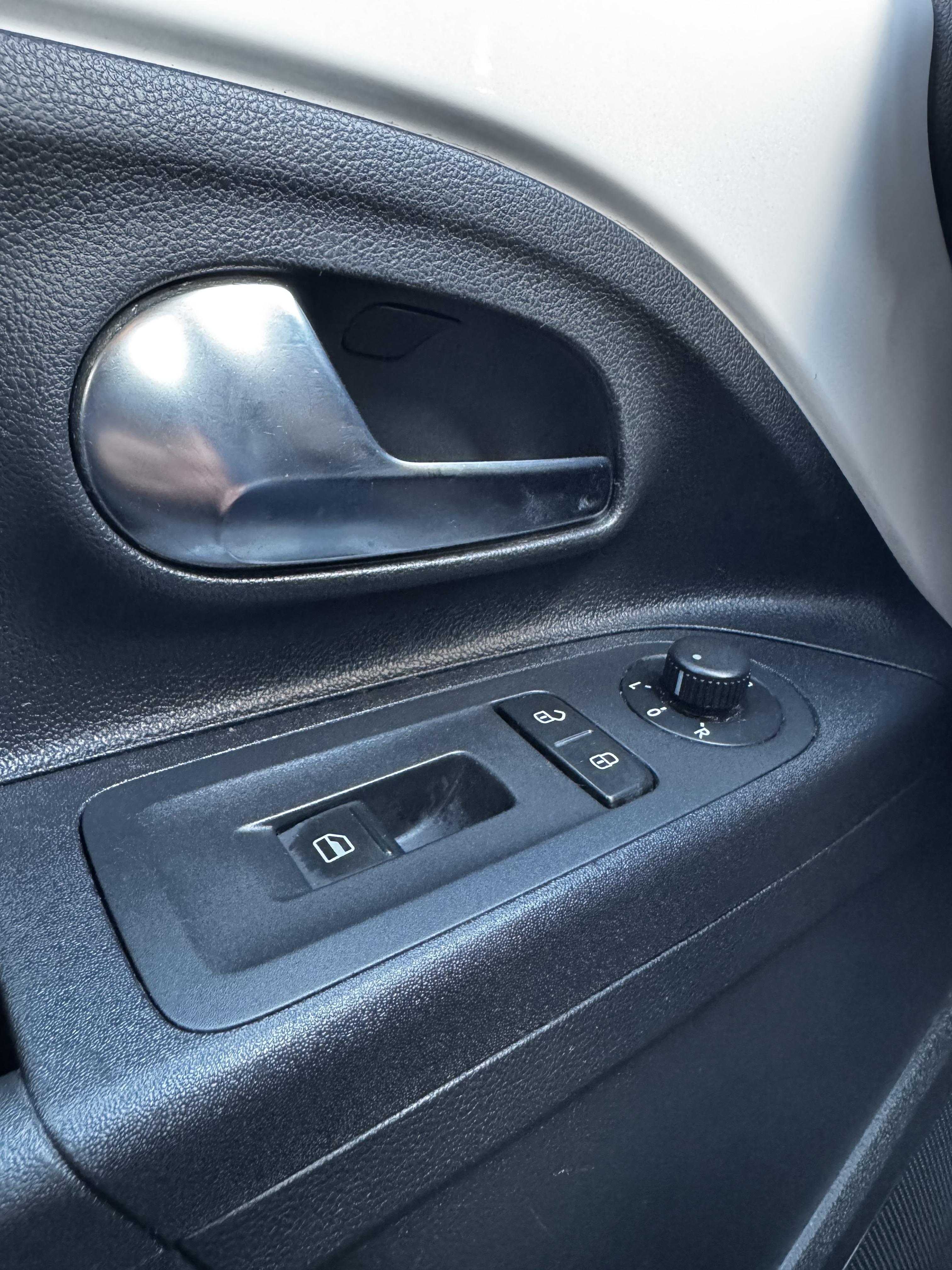 Hvid VW UP! fra 2012