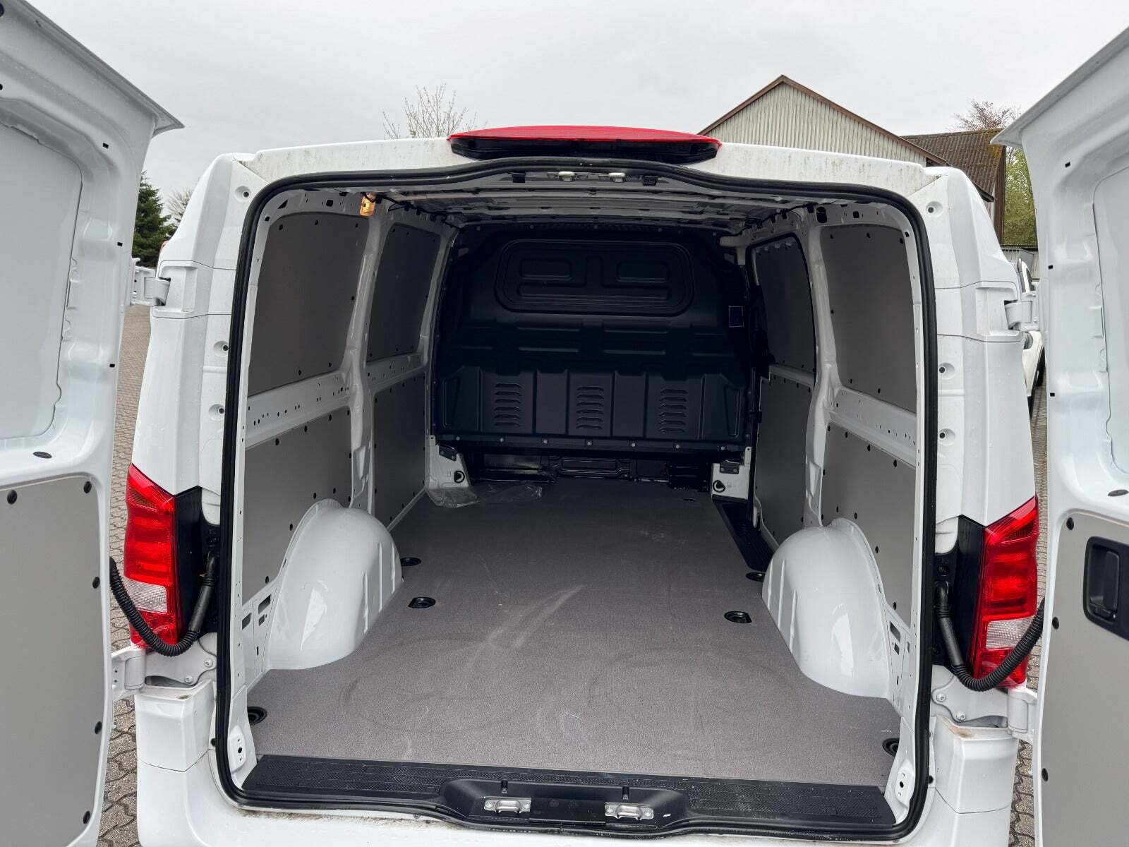 Mercedes eVito 112 L