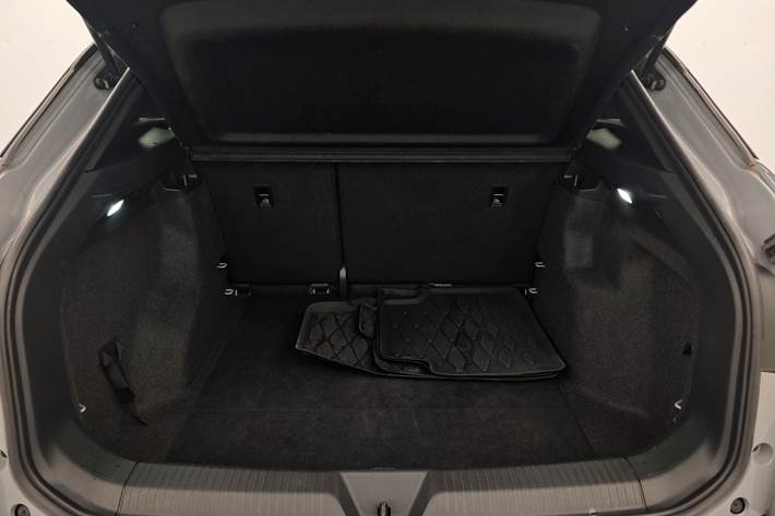 Grå VW ID.4 fra 2021