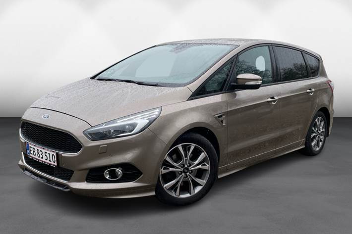 Bronze Ford S-MAX fra 2019 set udefra