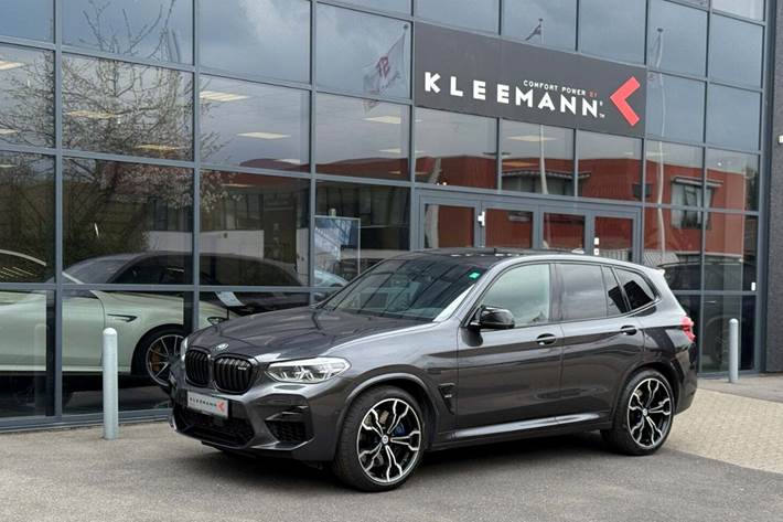 Sort BMW X3 fra 2020 set udefra