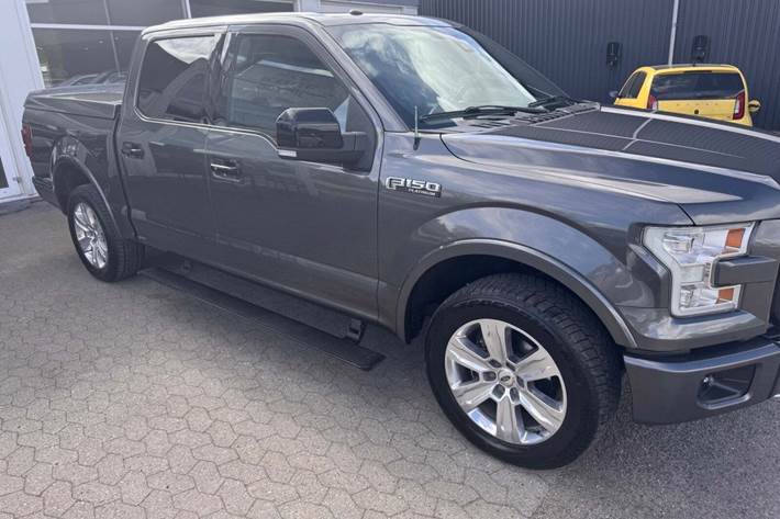 Hvid Ford F-150 fra 2016