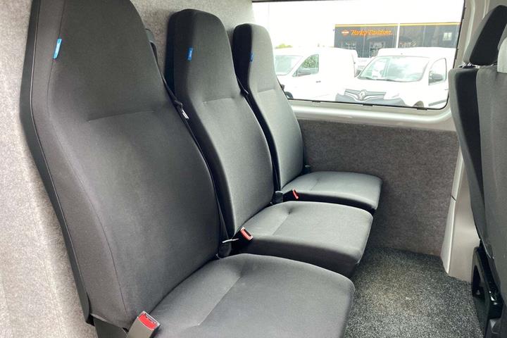 Hvid VW Transporter fra 2019