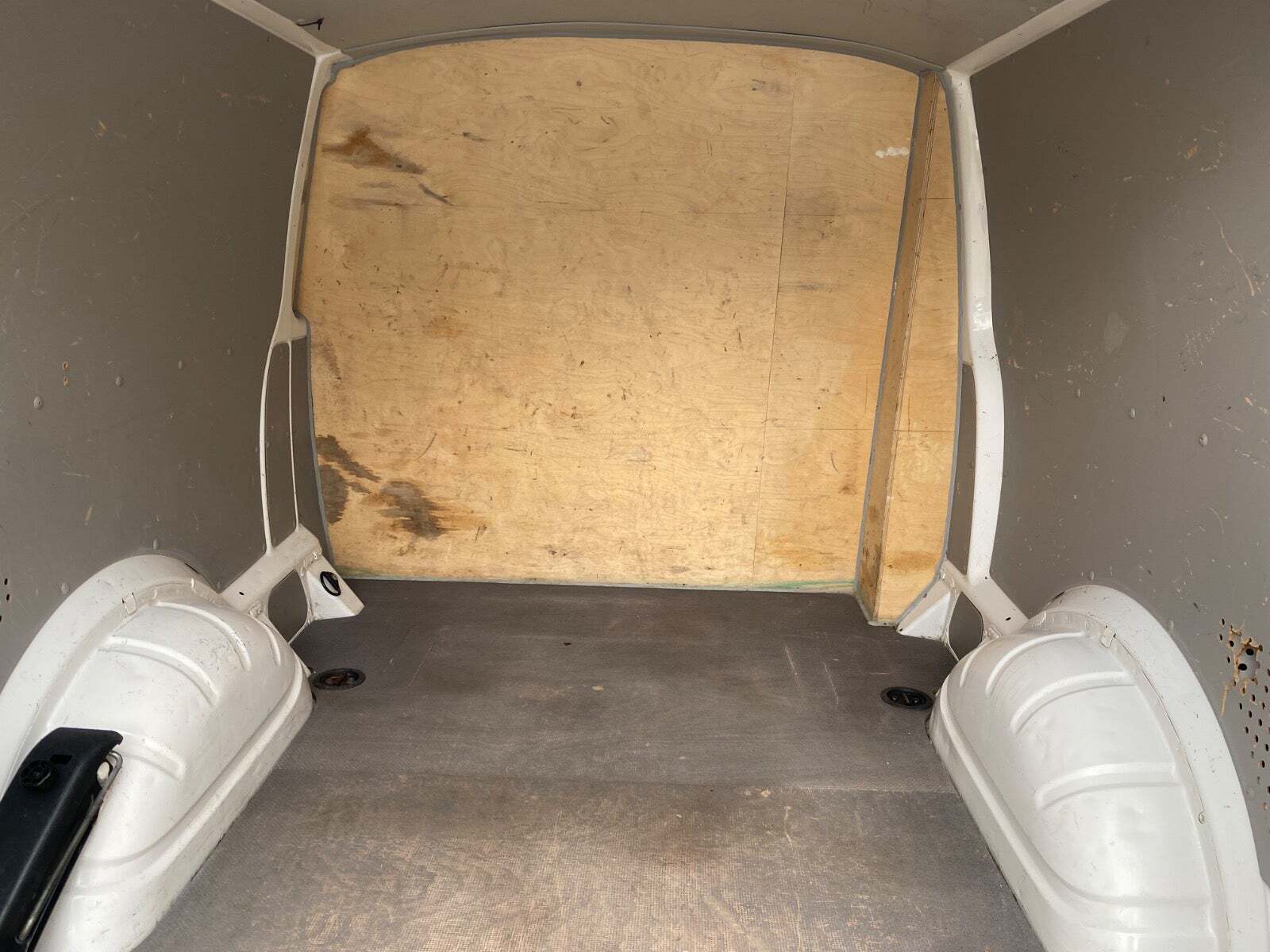 Hvid VW Transporter fra 2019