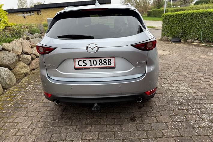 Sølv Mazda CX-5 fra 2020