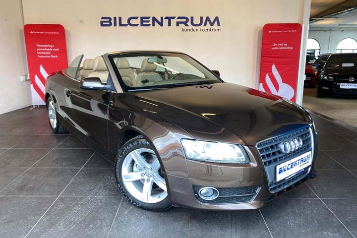 undefined Audi A5 fra 2011 set udefra