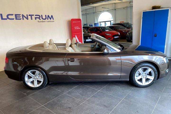 undefined Audi A5 fra 2011