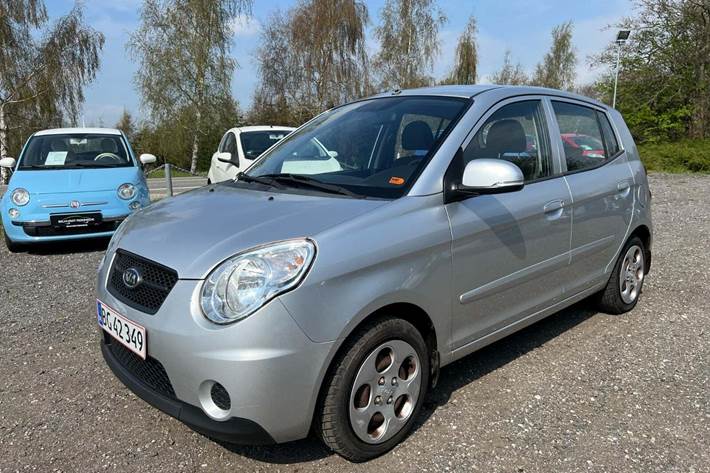 Sølv Kia Picanto fra 2010