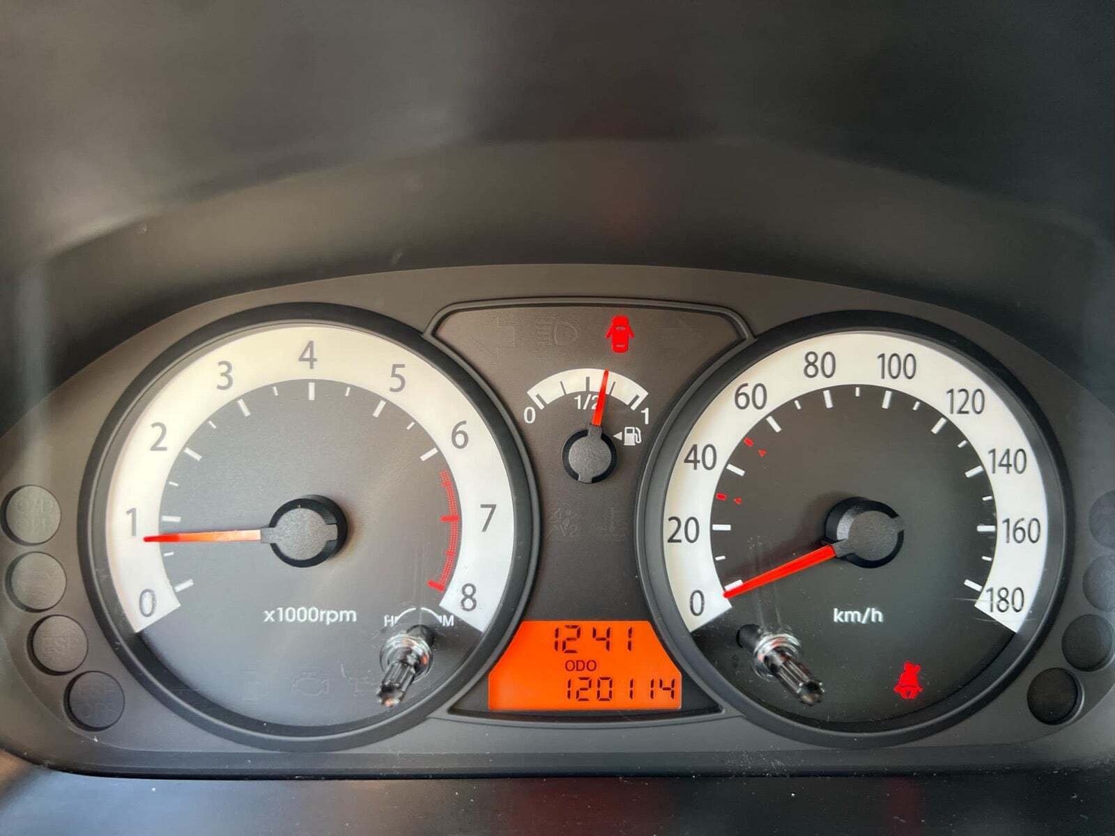 Sølv Kia Picanto fra 2010