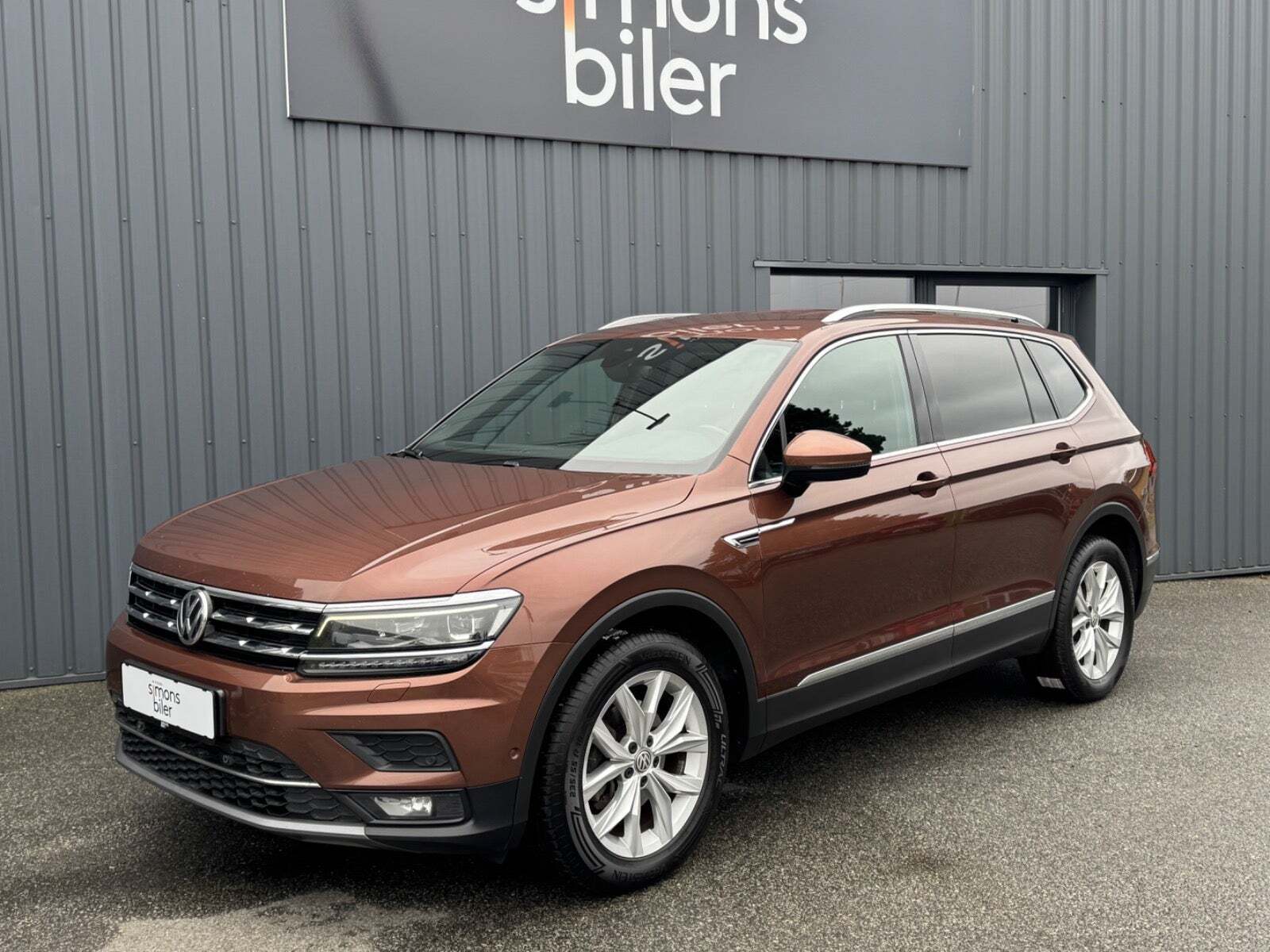 Kobber VW Tiguan Allspace fra 2018 set udefra