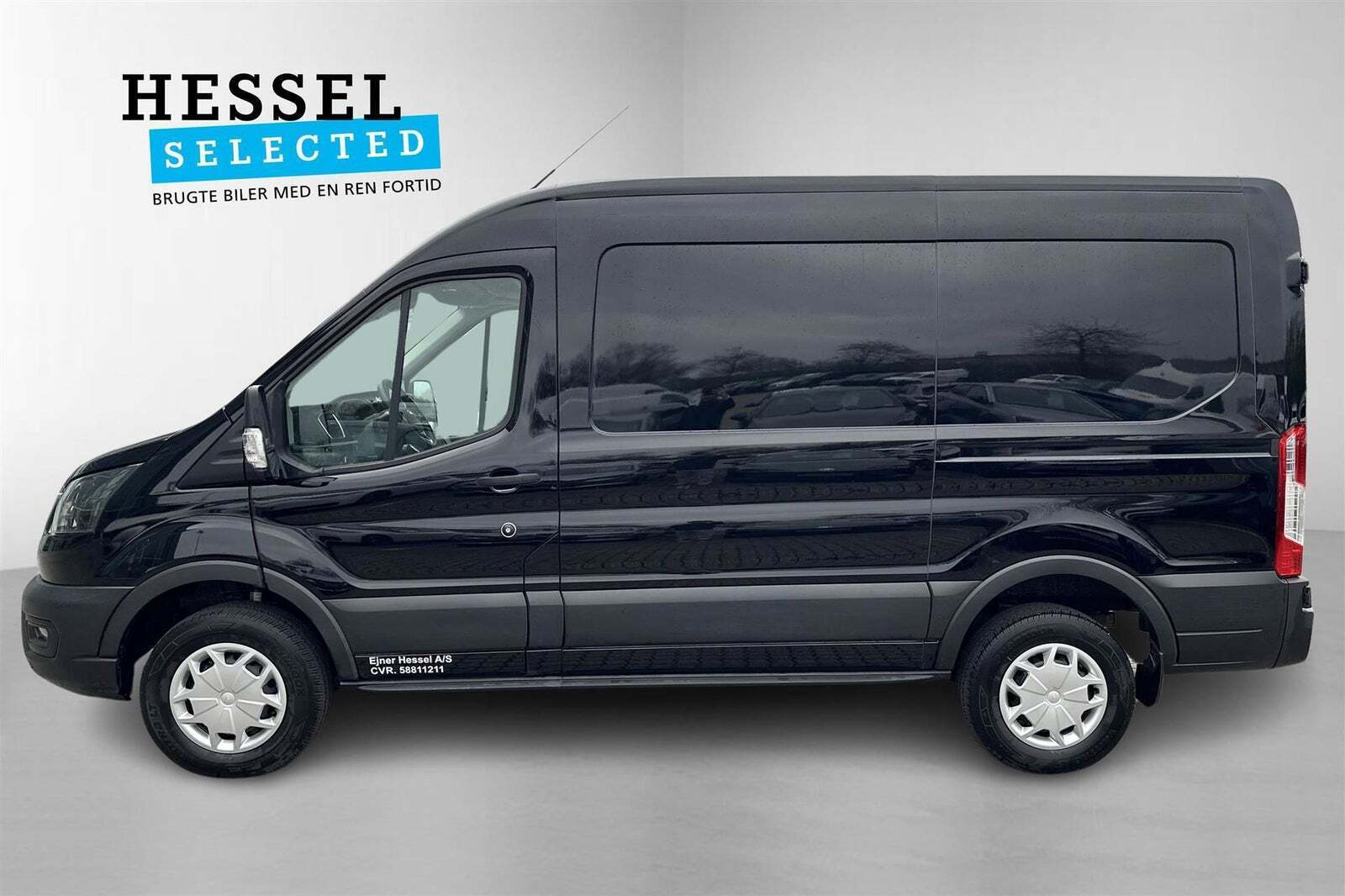 Beige Ford E-Transit 390 L2 Van fra 2022 set udefra