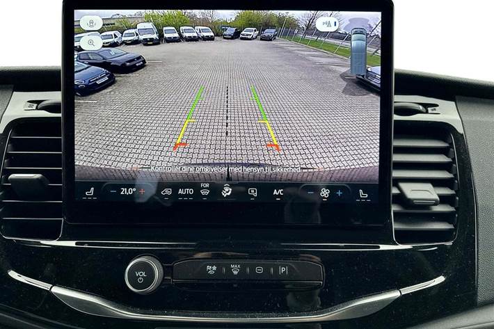 Beige Ford E-Transit 390 L2 Van fra 2022 set indefra