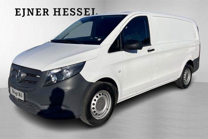 Hvid Mercedes Vito 116 fra 2019