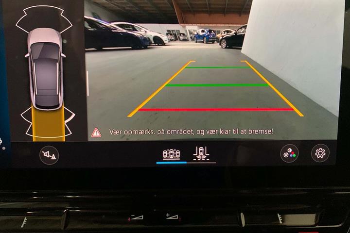 Hvid VW ID.4 fra 2021
