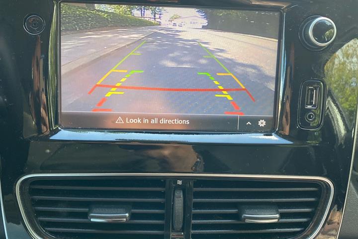 Hvid Renault Ny Clio fra 2017
